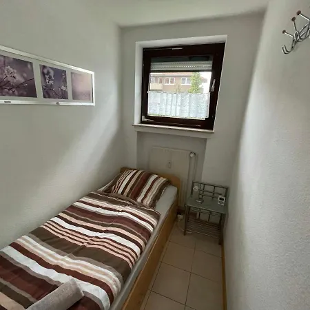 Schoene Einfache Ferienwohnung Mitten In Oldenburg Buitenkant foto