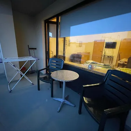 Schoene Einfache Ferienwohnung Mitten In Oldenburg Buitenkant foto